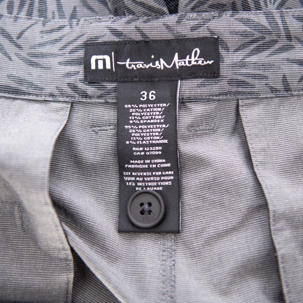 Travis Mathew Golf Shorts / Gray Print / Men's 36 - Picture 3 of 3